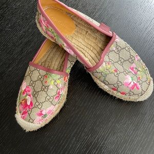 Gucci Flora Blooms Espadrilles Size 37.